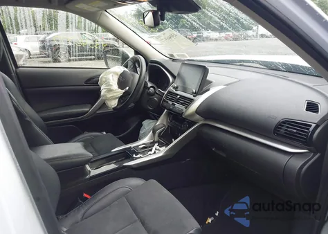 2022 Mitsubishi Eclipse Cross Se/Se Special Edition/Sel/Sel Special Edition z USA, uszkodzony, nr VIN JA4ATWAA8NZ045495